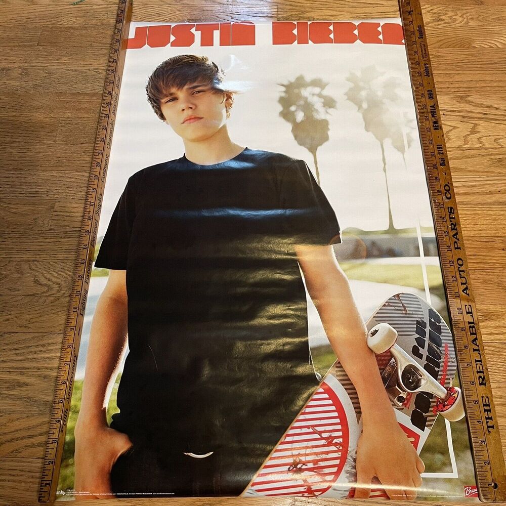 Vintage 2010 Justin Bieber skateboard full size poster 22.5 x 34 NEW Old Stock